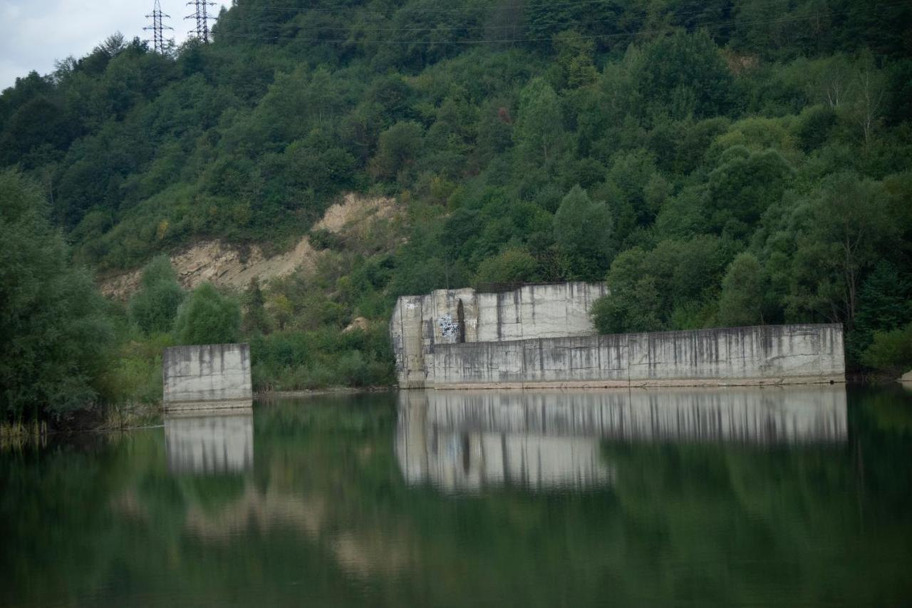 Hotel U Dvori Podgorodtsy Esterno foto